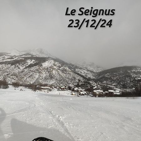 Studio Seignus D Allos Pieds Des Pistes Buitenkant foto
